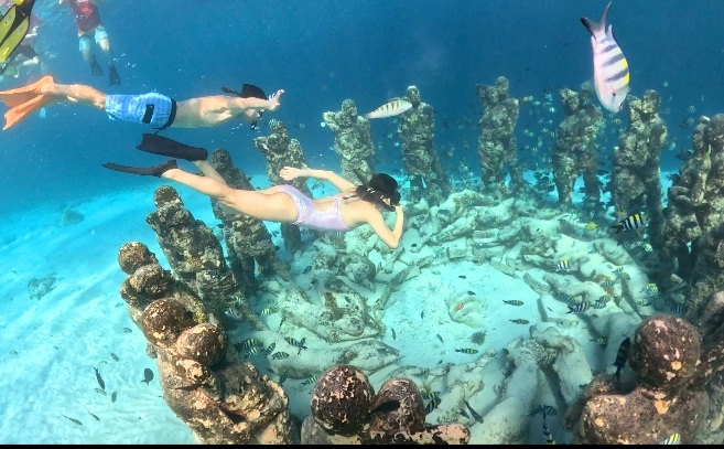 Peralatan snorkeling lengkap